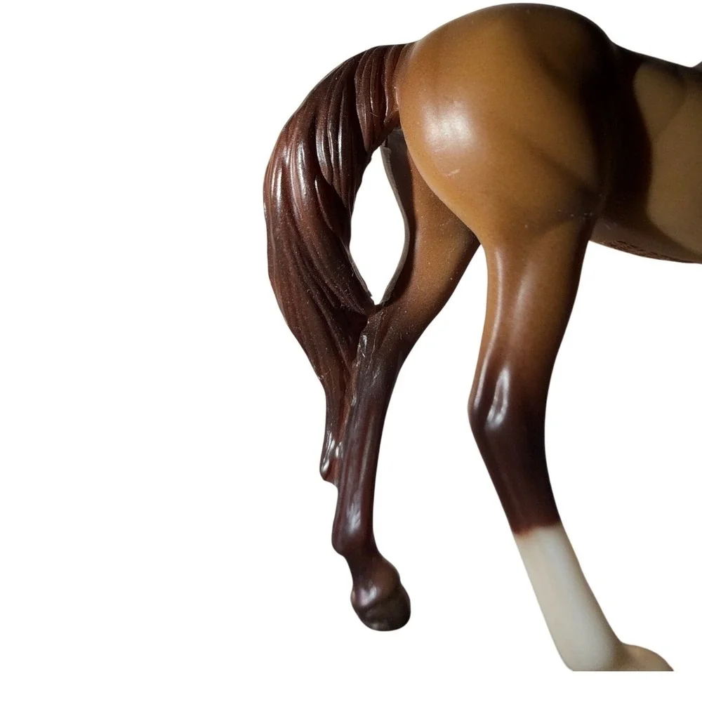 Breyer Stablemates Horse‎ Tan Brown Excellent Miniature Figurine Toy